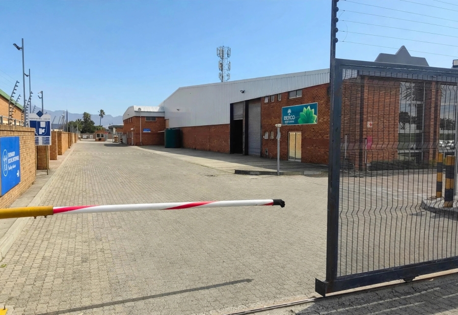 To Let Commercial Property for Rent in Ottery Western Cape
